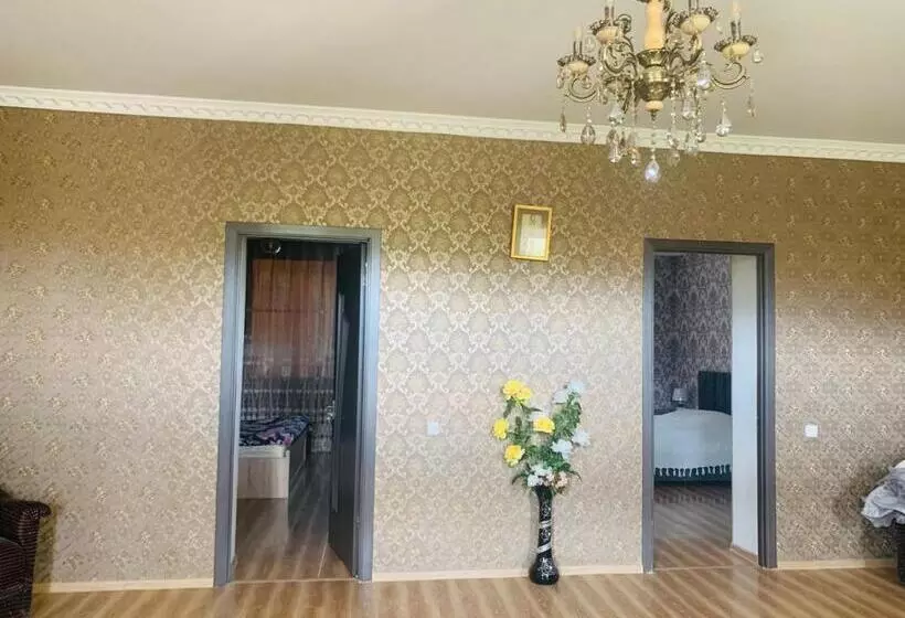 پانسیون Uplistsikhe Guest Paluma