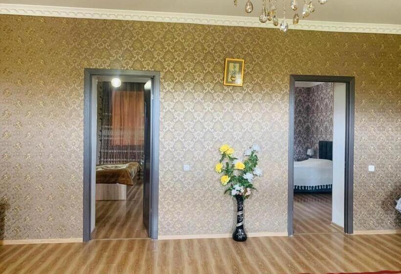 پانسیون Uplistsikhe Guest Paluma