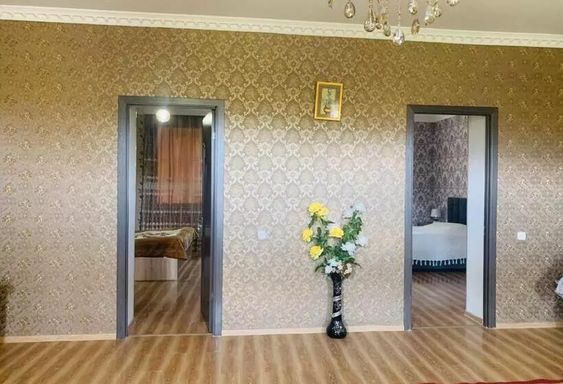 پانسیون Uplistsikhe Guest Paluma