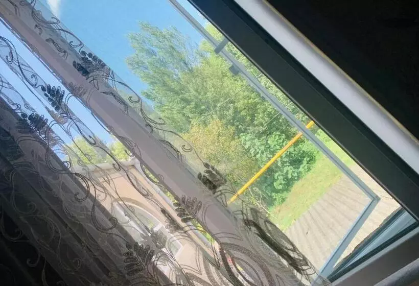 پانسیون Uplistsikhe Guest Paluma