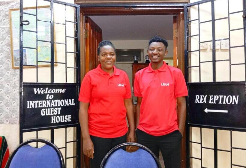 پانسیون Upperhill International Guest House