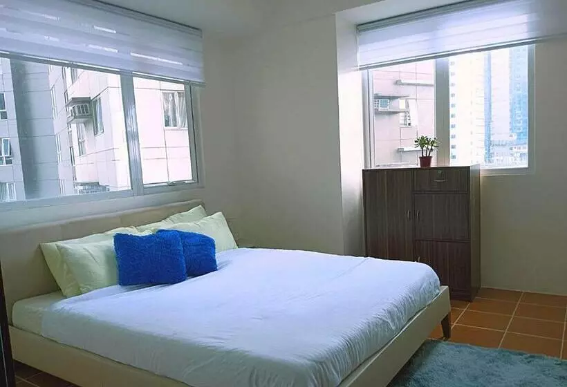 2br Pioneer Woodland Sm Light Boni Mandaluyong,metro Manila
