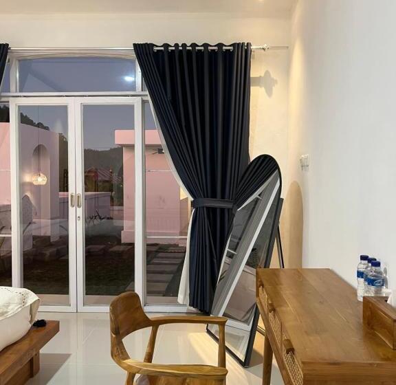 민박 Villa Montana