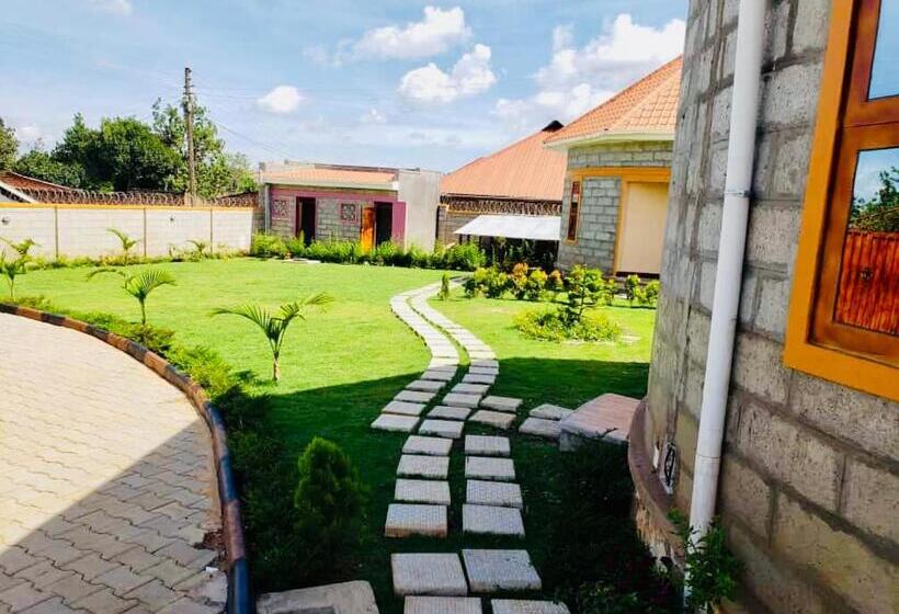 هتل Jomry Cottages