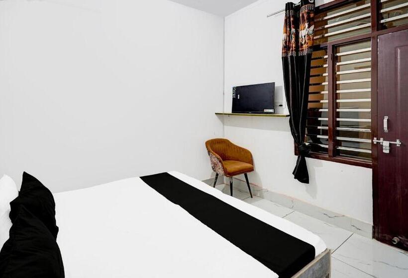 호텔 O Eat Out Cafe & Rooms