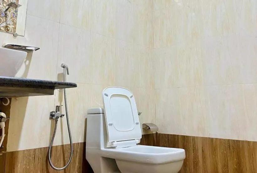 Hotelli Sterling Garden Beach