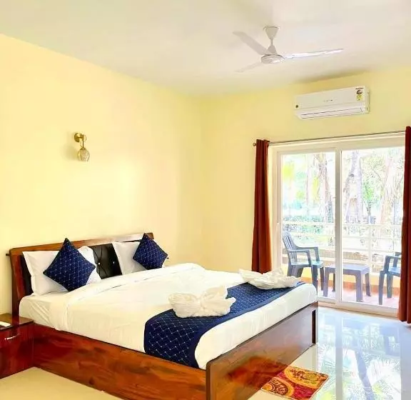 Hotelli Sterling Garden Beach