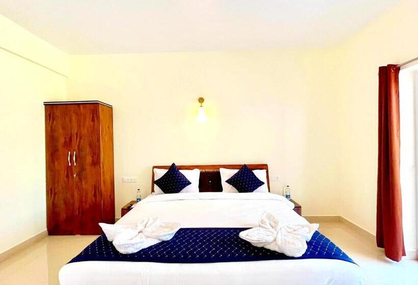 Hotelli Sterling Garden Beach