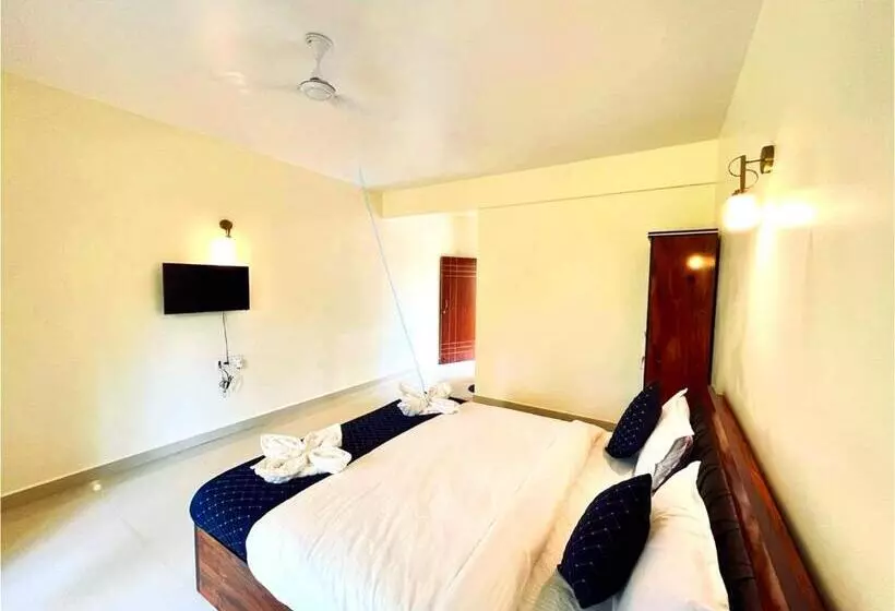 Hotelli Sterling Garden Beach