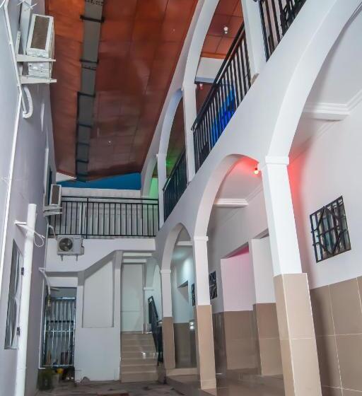 Le Panini Hôtel Auberge