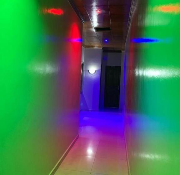 Le Panini Hôtel Auberge