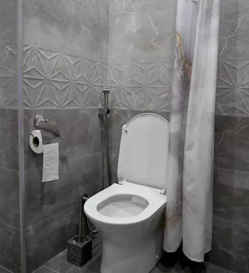 پانسیون Anar Guest House