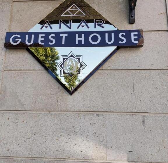 Pensió Anar Guest House