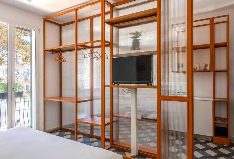 پانسیون Canceddi Rooms & Terrace