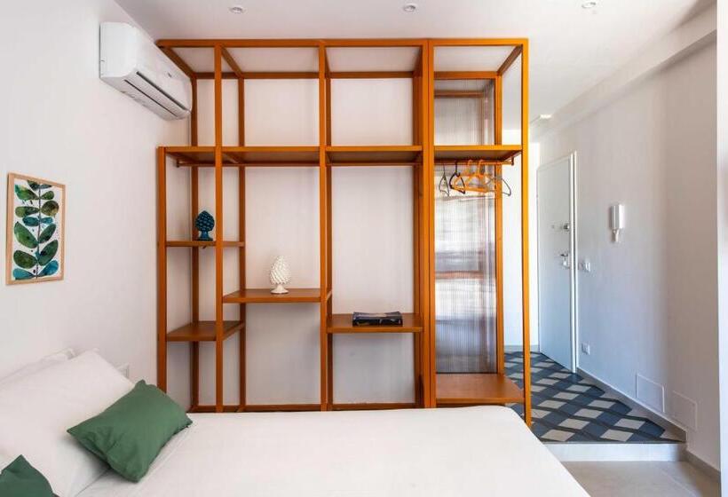 پانسیون Canceddi Rooms & Terrace