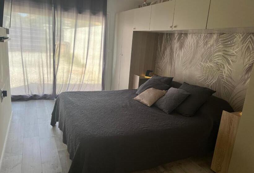 بنسيون Jolie Chambre Indépendante