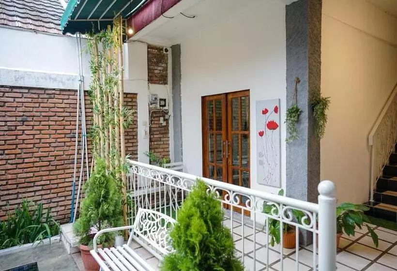 Pension Villa Ambarwati