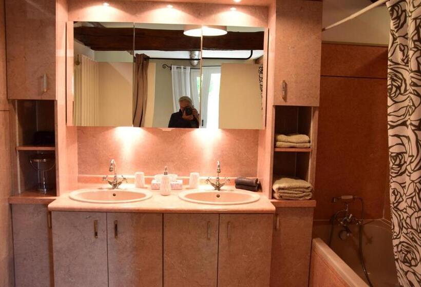 مبيت وإفطار La Chambre Des Amis Au Moulin Des Gypses