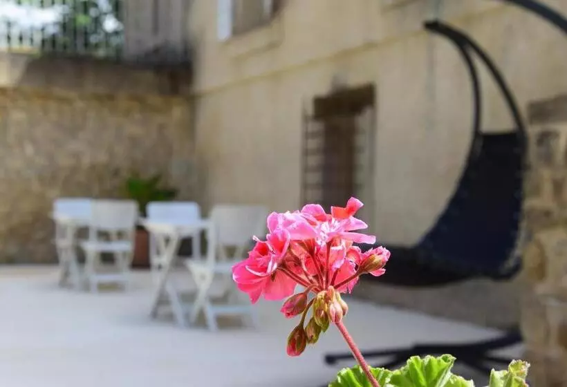 تختخواب و صبحانه La Chambre Des Amis Au Moulin Des Gypses