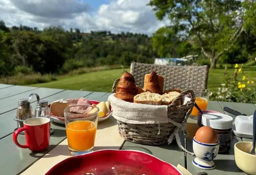 ベッドアンドブレックファースト Maison Du Silence