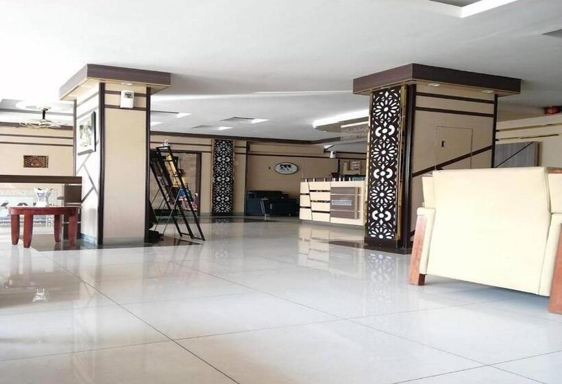 Hotel السارية