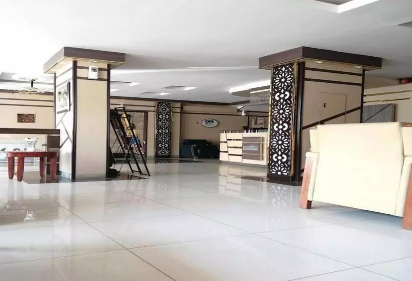 Hotelli السارية