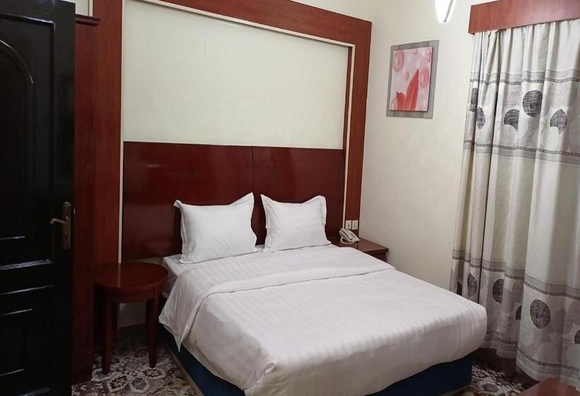 Hotel السارية