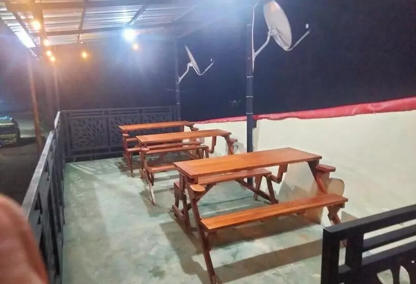 Hotelli Javarote Homestay