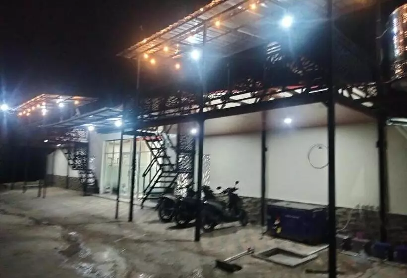 Hotelli Javarote Homestay