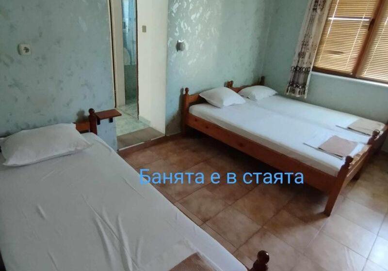 Пансион къща за гости дом попови черноморец