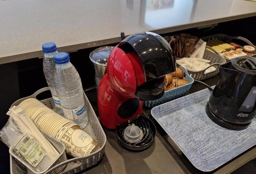 پانسیون Chill 12 Guest House