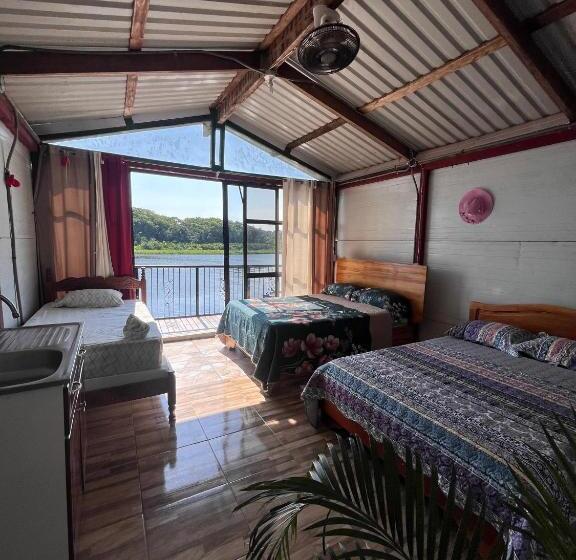 پانسیون Princesa Del Rio