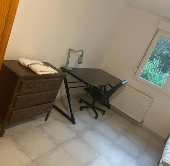 پانسیون Studio à Villeneuve D Ascq