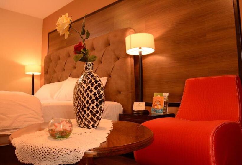 مبيت وإفطار La Farola