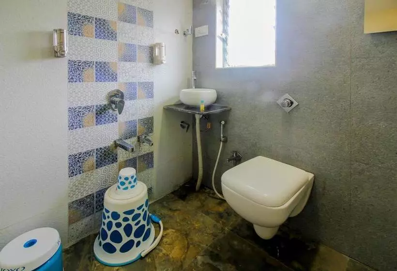 Fabhotel Blue Bell Residency Thane East