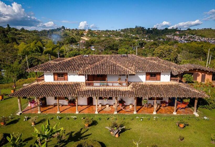ホテル Estorake San Agustin Huila