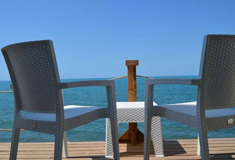Hotelli Livadi