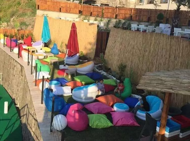Hotelli Livadi