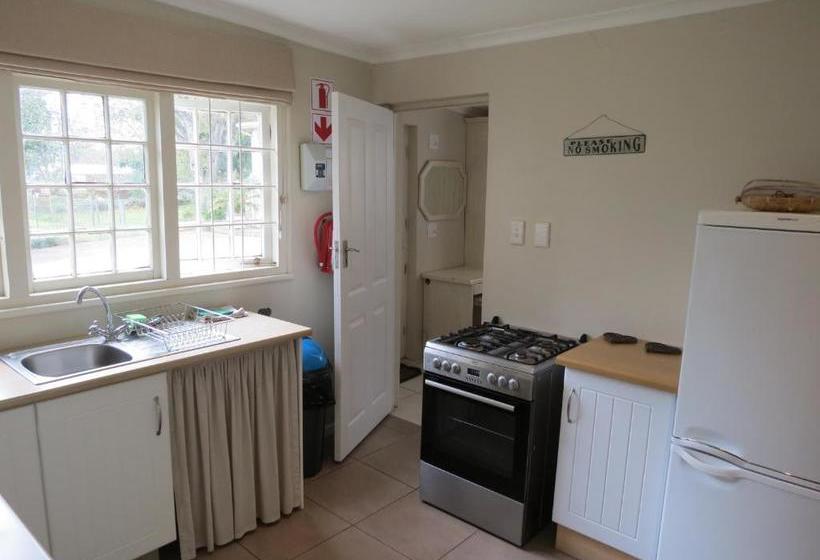 ホテル Applebee Guest Cottages