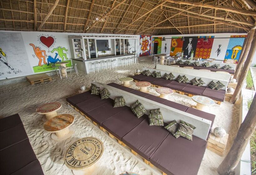 호텔 The Loop Beach Resort