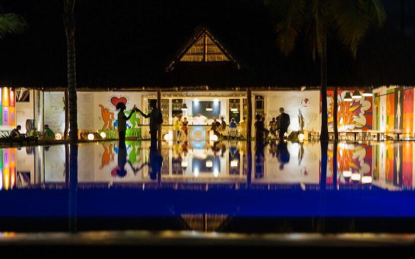 호텔 The Loop Beach Resort