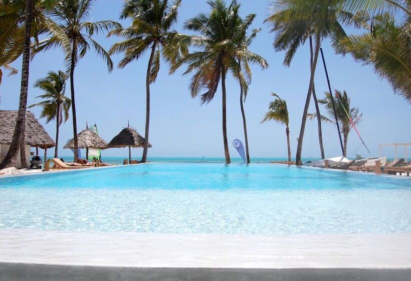 호텔 The Loop Beach Resort