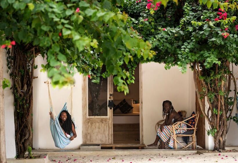 호텔 The Loop Beach Resort