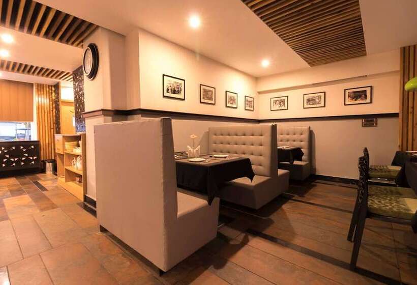 בית מלון כפרי The Regal Boutique