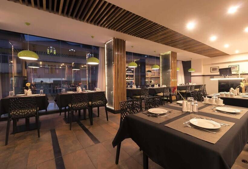 בית מלון כפרי The Regal Boutique