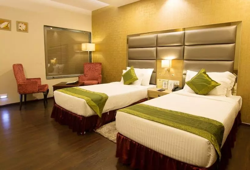 Hotelli Treebo Tryst Kc Manor