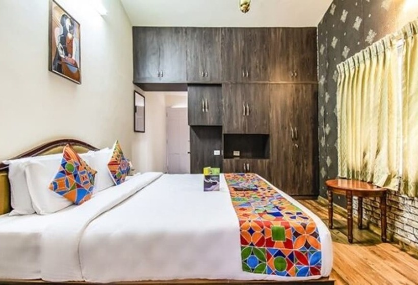 منتجع Fabescape St Clouds   Government Botanical Garden   500m