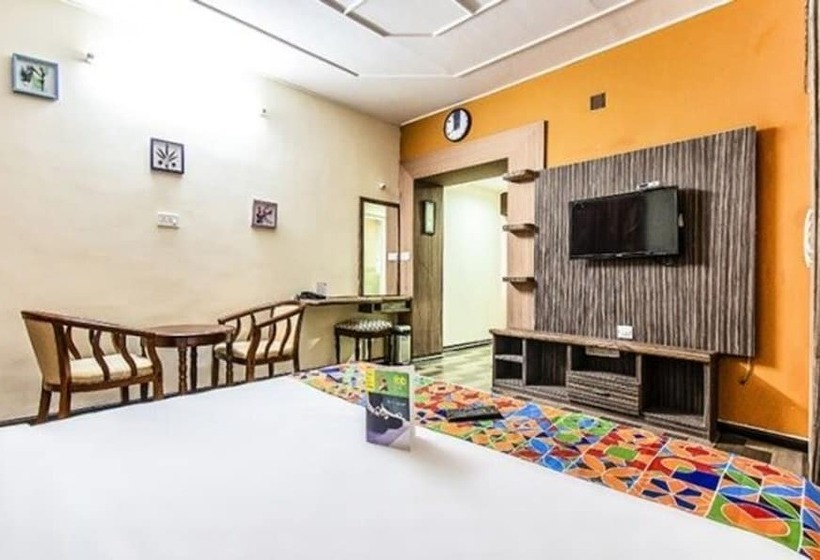 منتجع Fabescape St Clouds   Government Botanical Garden   500m