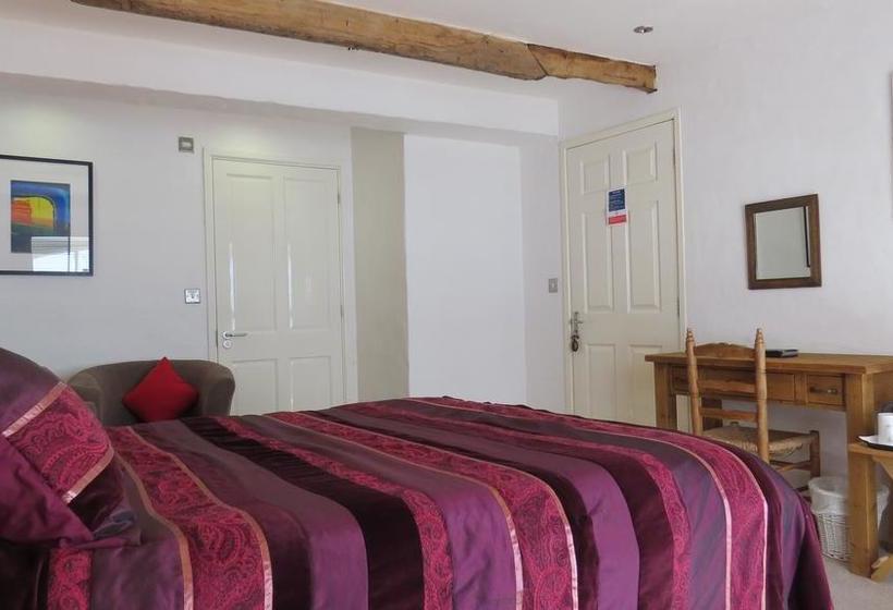 The Boat House Bed And Breakfast