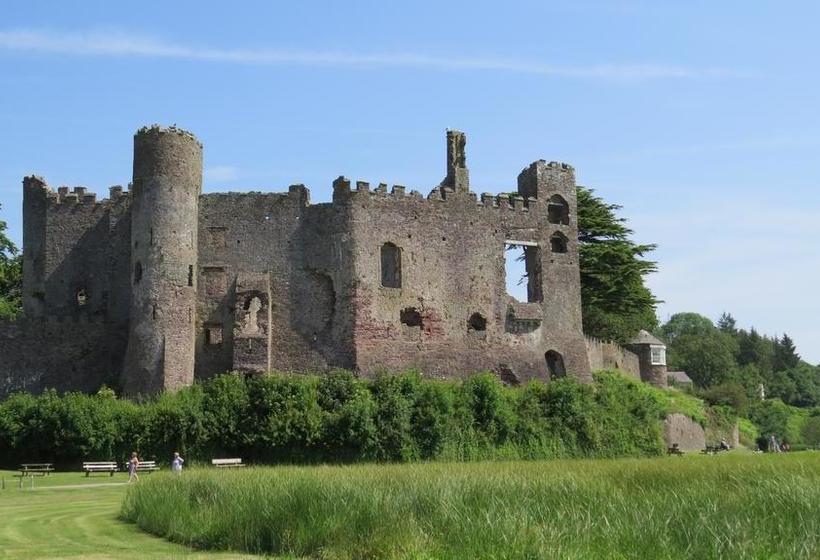 The Boat House Bed And Breakfast